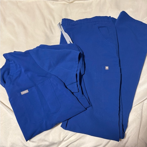 Other - Women’s Figs winning blue